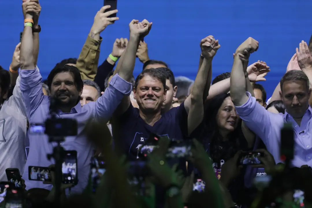 Tarcísio venceu Haddad na capital paulista, com 3,23 milhões de votos contra 2,82 milhões. O resultado mostra uma mudan…