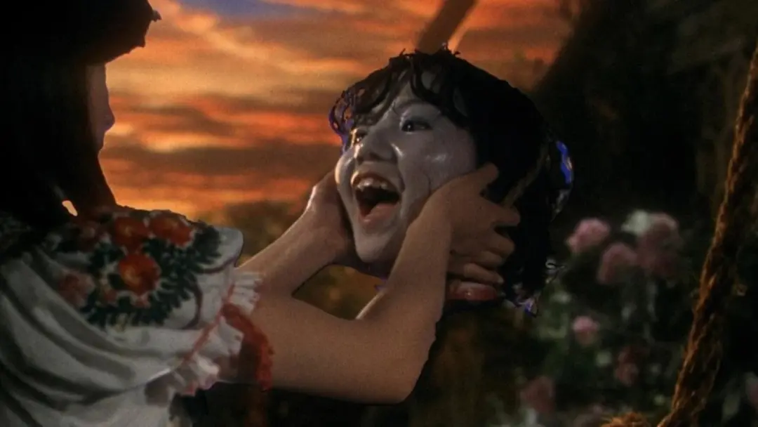 Quatro filmes de terror na HBO Max merecem mais atenção, incluindo Cronos de 1992 do Guillermo del Toro. Filmes mais es…