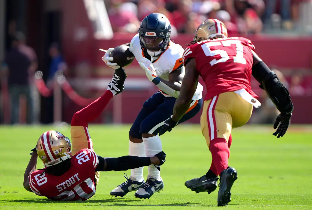 Denver Broncos perdeu para o San Francisco 49ers na Semana 4, e o Dre Greenlaw ainda custa 2,166 milhão de dólares para…