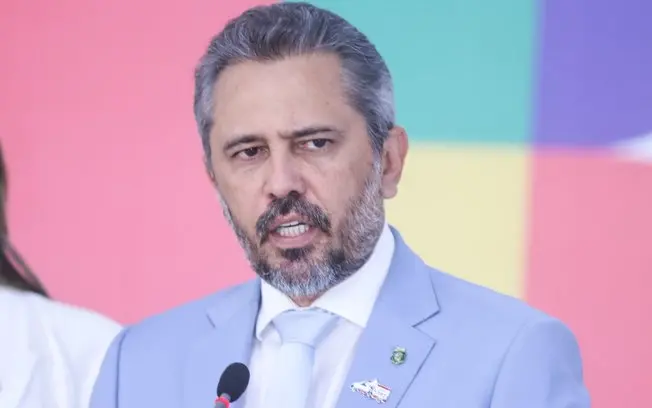 Elmano de Freitas reelegeu como governador do Ceará com 52,88% dos votos válidos, sem precisar de segundo turno. Acho q…
