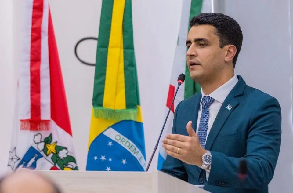 JHC foi eleito governador de Alagoas com 52,04% dos votos, superando Renan Filho. As acusações sobre dinheiro público e…
