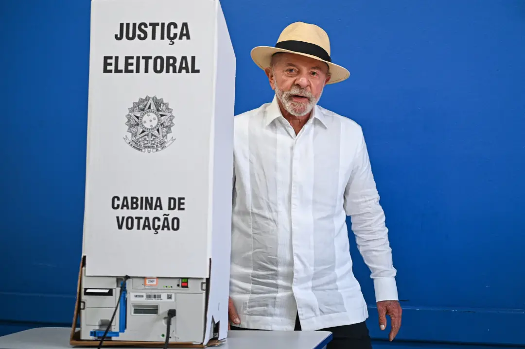 São Paulo, 63% dos votos, Tarcísio de Freitas foi eleito em primeiro turno, derrotando Fernando Haddad. Essa polarizaçã…