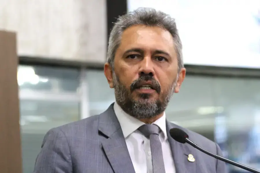 Elmano de Freitas foi reeleito governador do Ceará com 52,85% dos votos válidos. A continuidade das políticas de desenv…