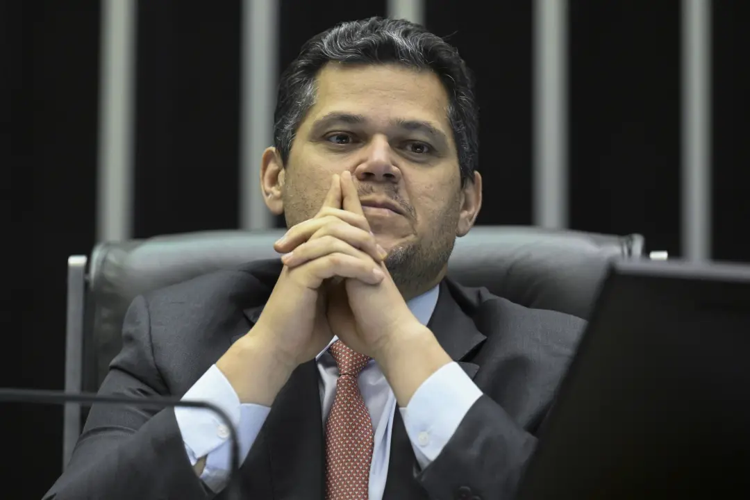 A derrota do governador Clécio Luís no Amapá, com 37,47% dos votos, gerou o discurso de serenidade de Alcolumbre. A gen…