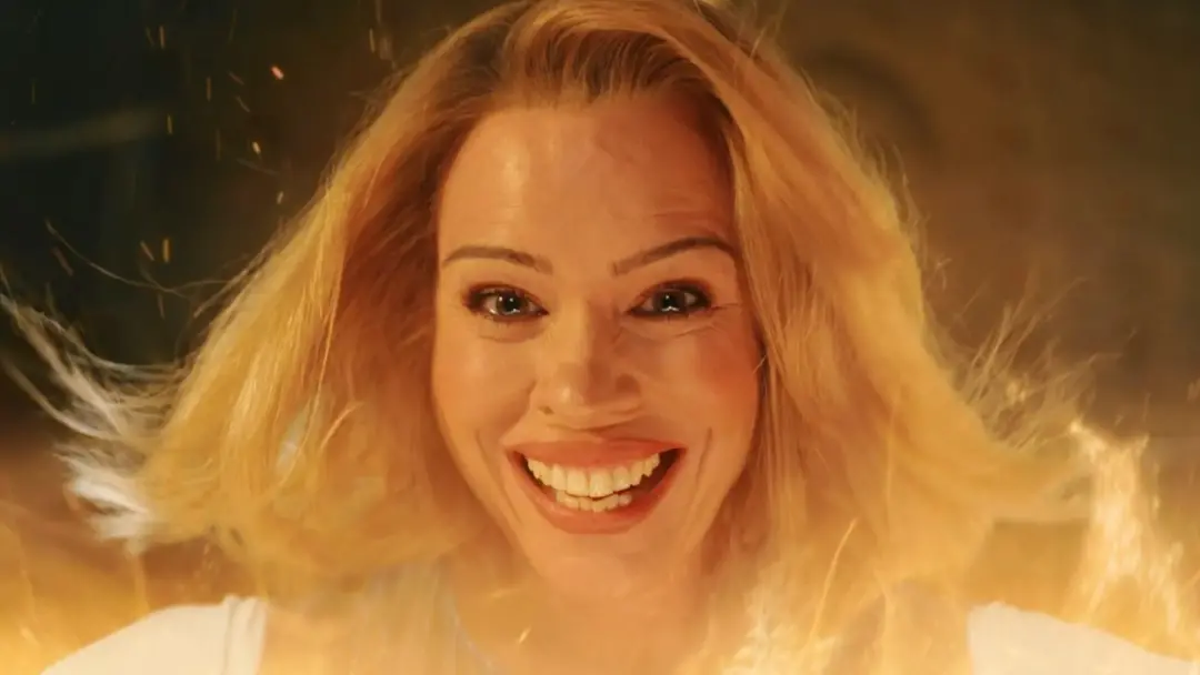 Russell T Davies explicou como surgiu a reviravolta da regeneração de Billie Piper em Doctor Who. A história mostra que…