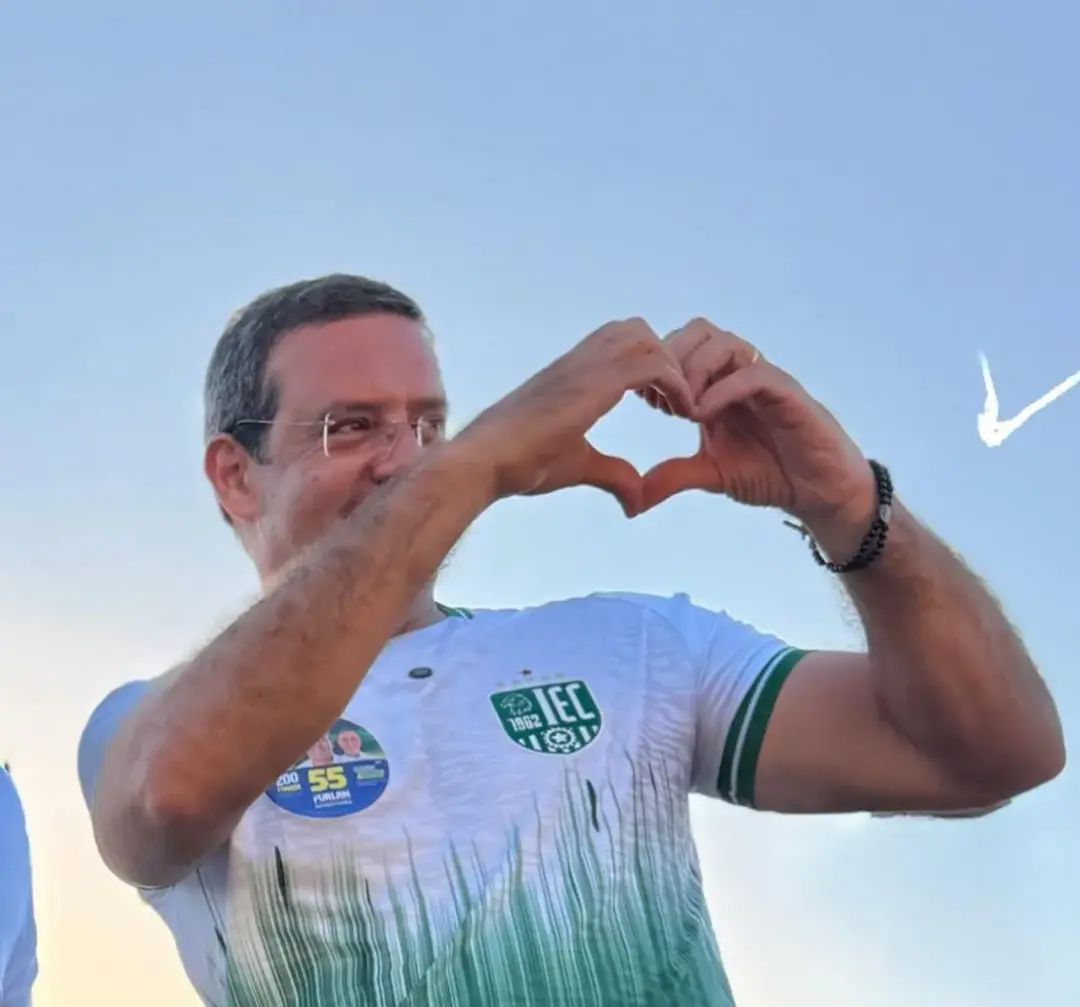 Dr. Furlan, ex-prefeito de Macapá, foi eleito governador do Amapá com 62% dos votos. É um movimento que mostra a força …