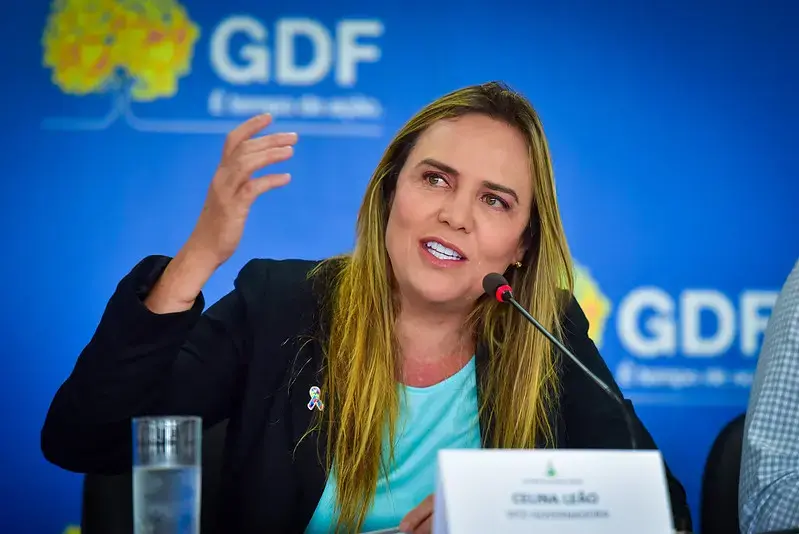 Celina Leão e Leandro Grass vão pro segundo turno no Distrito Federal, com ela tirando 825.530 votos contra 569.930 de …