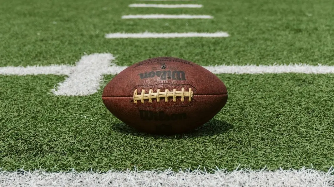 Setenta e dois mil torcedores assistiram ao primeiro jogo da NFL no Maracanã. É impressionante ver a expansão global do…