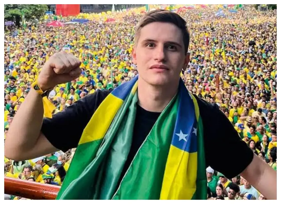 2,7 milhões de votos, Lucas Pavanato é o deputado federal mais votado de São Paulo, ultrapassando a marca de Eduardo Bo…