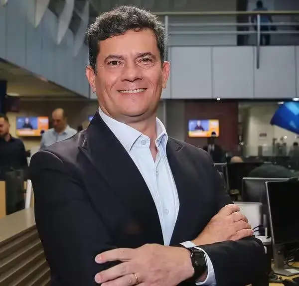 Sergio Moro foi eleito governador do Paraná no primeiro turno, com 50,11% dos votos válidos. A escolha dele reforça o f…
