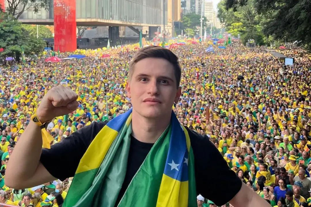 Lucas Pavanato fez 2,7 milhões de votos em São Paulo, virando o deputado federal mais bem votado da história do estado.…
