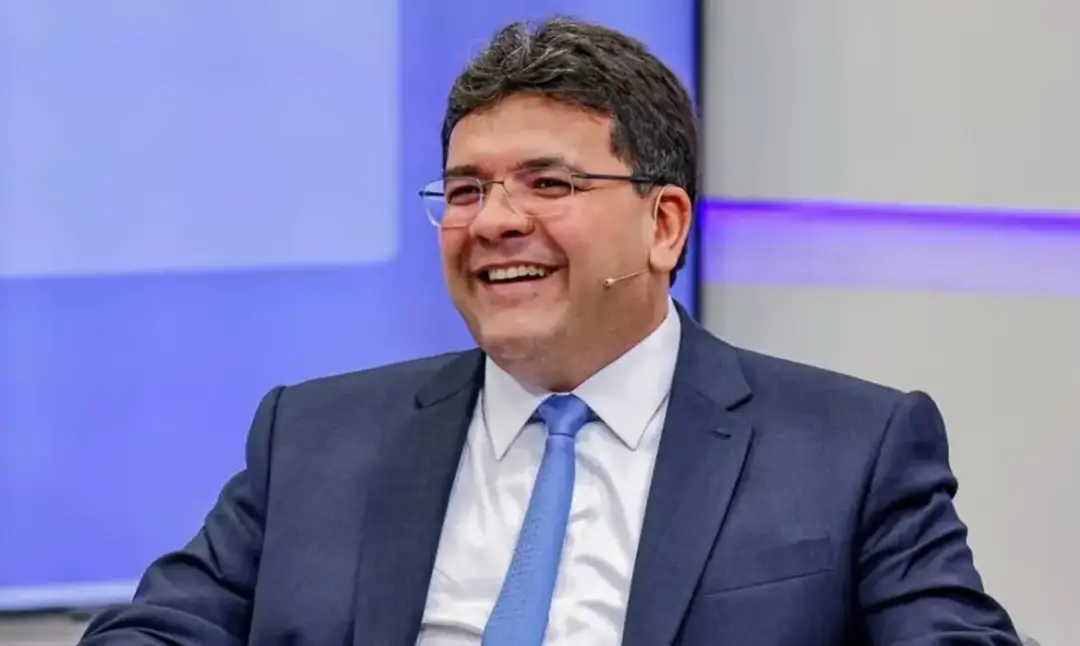 Rafael Fonteles foi reeleito governador do Piauí com mais de 70% dos votos válidos no primeiro turno. A reeleição mostr…