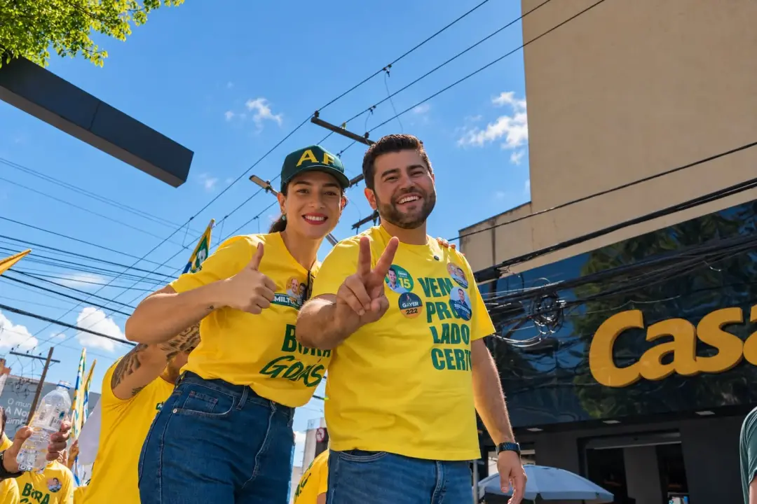 Carol do Amiltinho, viúva de Amilton Filho, foi eleita deputada estadual em Goiás, superando todos os outros com pouco …