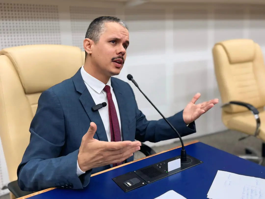 Fabrício Rosa, vereador do PT, é o segundo mais votado com mais de 72 mil votos nas urnas apuradas até agora. Esse resu…