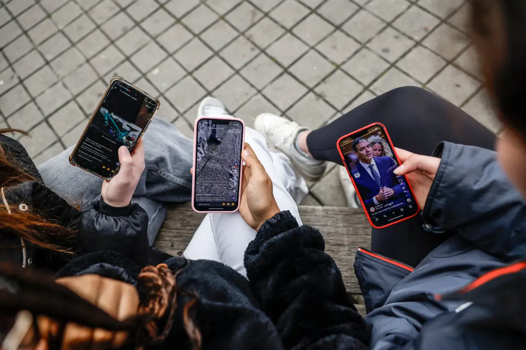 O uso problemático de mídias digitais tem associação com risco maior de problemas de saúde mental e sono, segundo estud…