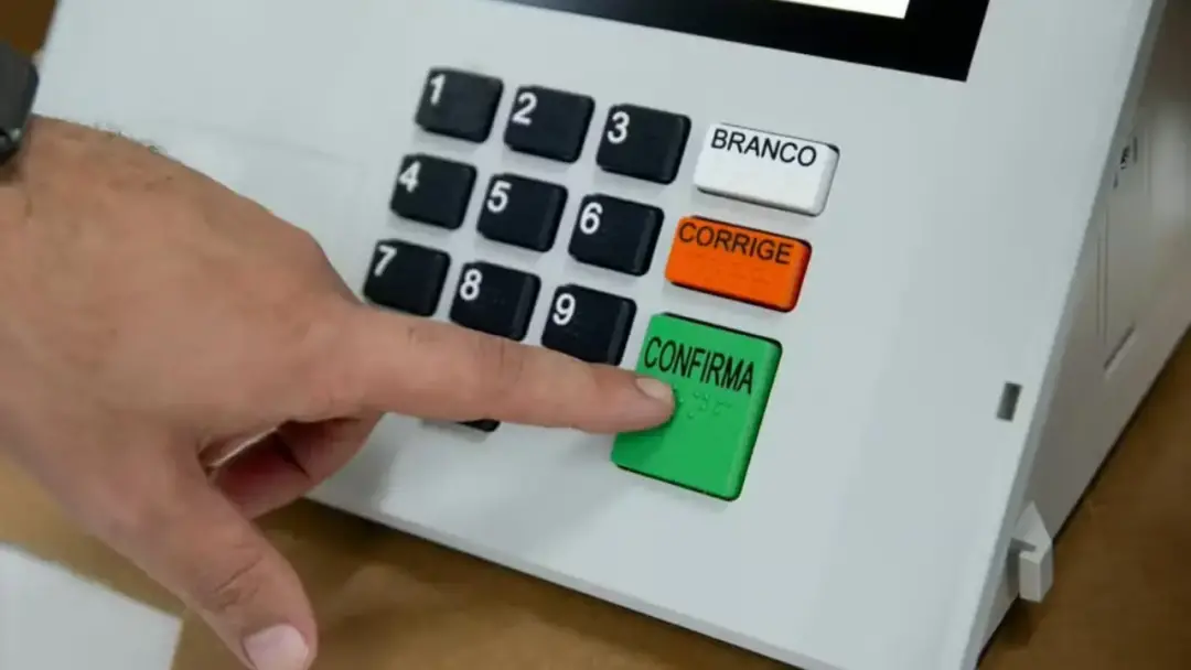 Alguns governadores já foram eleitos no primeiro turno de 2026, com a apuração deste domingo confirmando as vitórias em…