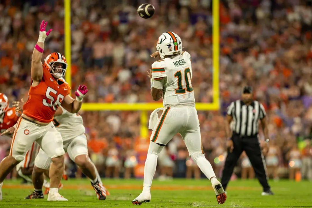Miami e Pitt continuam vencendo na ACC, enquanto Clemson, Virginia e VT caem na Semana 5. Acho que a consistência de qu…