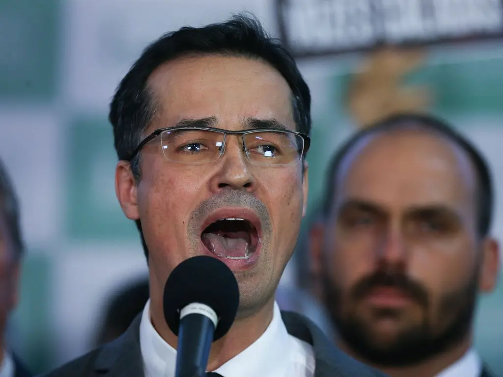 Nunes Marques suspendeu a decisão que barrava a candidatura de Deltan ao Senado pelo Paraná. Uma liminar mantém o regis…