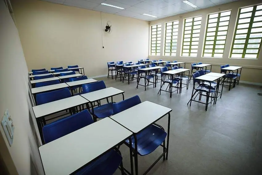 Inscrições na Rede Estadual de Educação do RS vão até 6 de novembro para vagas em Fundamental, Médio e EJA. É um movime…