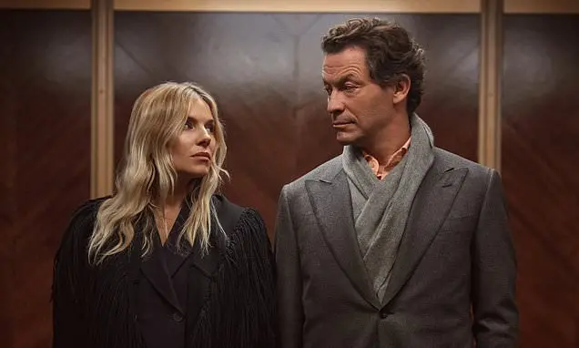 War, com Sienna Miller e Dominic West, ganhou aclamação total dos críticos. O drama de sexo foi chamado de batalha elet…