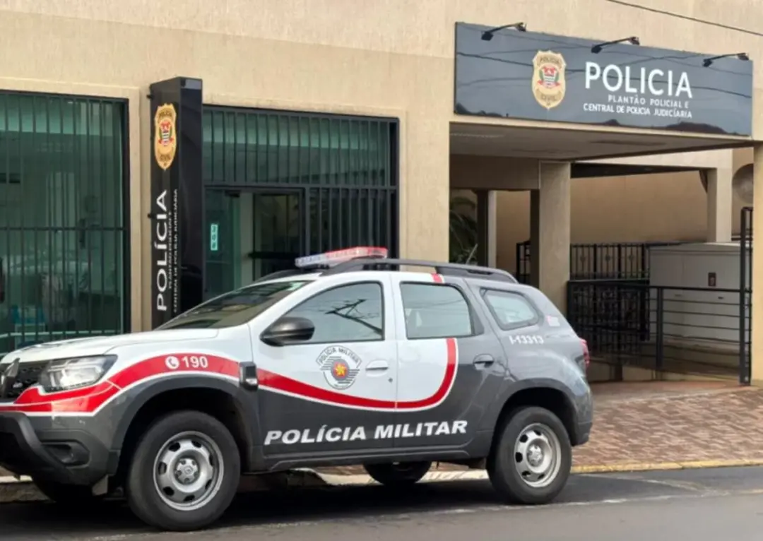Araraquara, em São Paulo, registrou a morte de dois homens durante um confronto com a Polícia Militar depois que eles d…