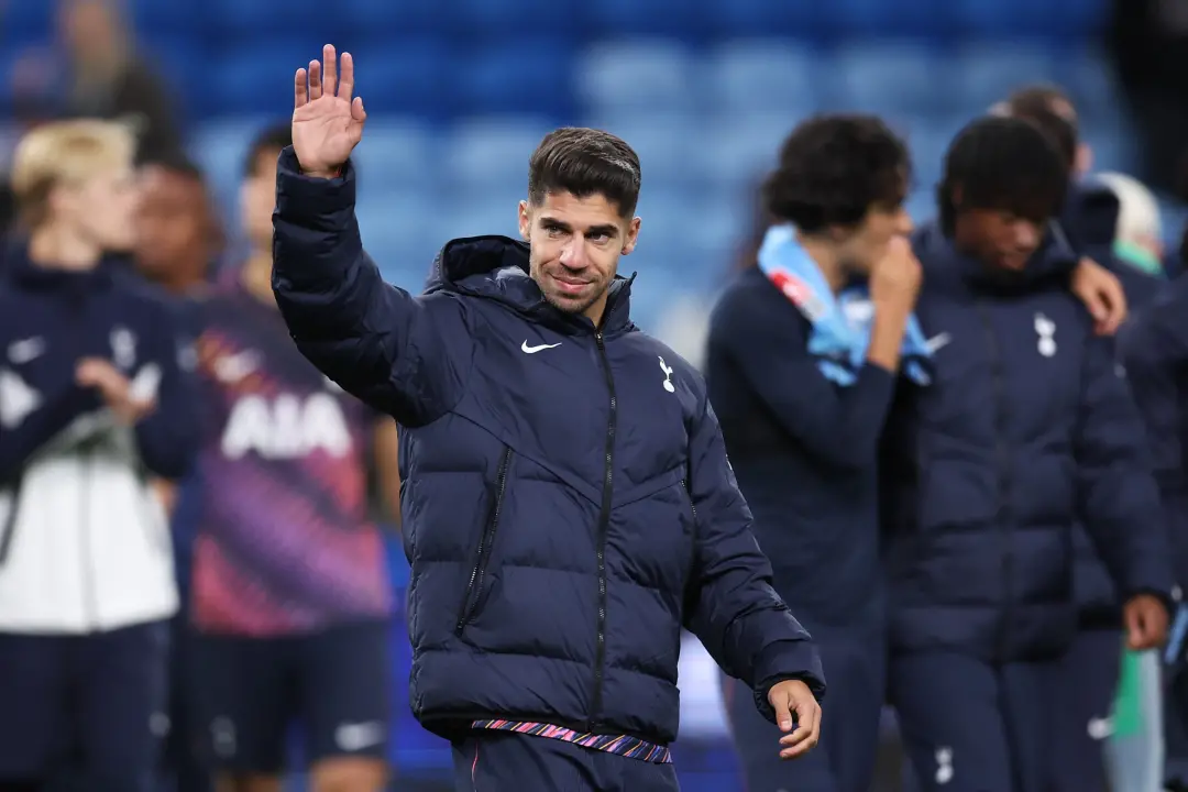 Manor Solomon, atacante do West Ham, tem dor nas costas e sua participação na partida da seleção de Israel na Sérvia es…