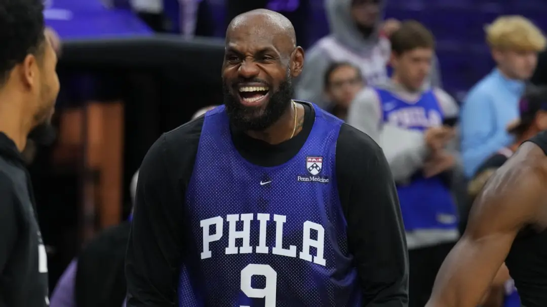 LeBron chegou no treino dos Sixers com reuniões, conversas em grupo e discussões sobre a visão do time. A gente sempre …