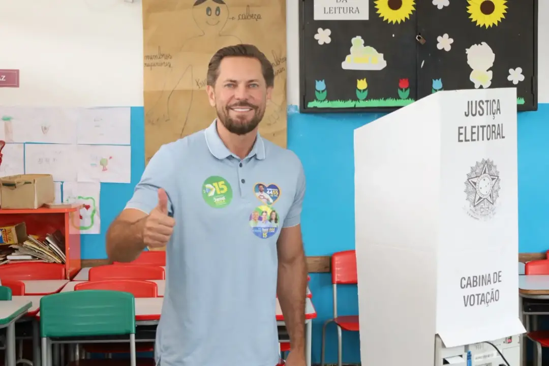 Bruno Peixoto votou no Setor Goiânia II em Goiânia, defendendo a escolha de governantes com responsabilidade e sabedori…