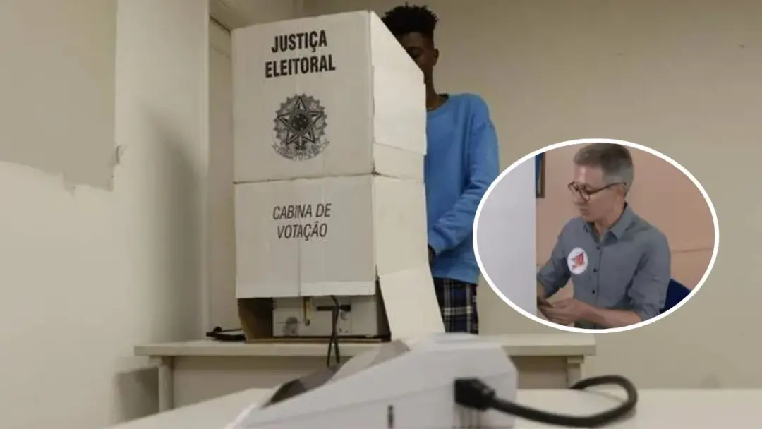 Romeu Zema entrou com o celular na cabine em Araxá, Minas Gerais, e a Justiça Eleitoral vai apurar o ocorrido. O celula…