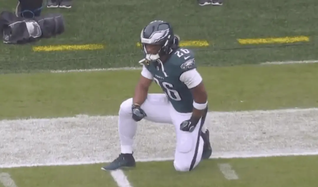 Saquon Barkley pode estar lesionado com problema na parte inferior do corpo durante o jogo das Eagles contra os Rams. C…