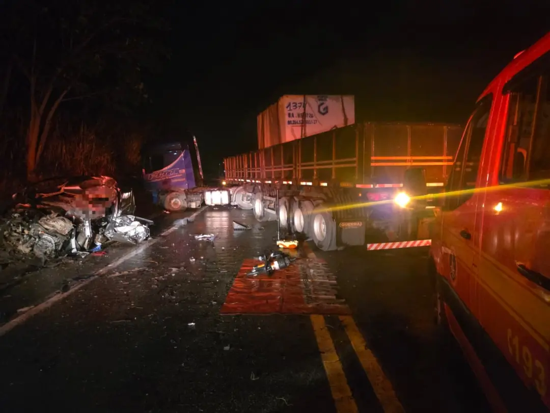 Motorista morreu após ficar preso às ferragens em acidente na BR-259, no Espírito Santo. É muito triste ver o risco que…