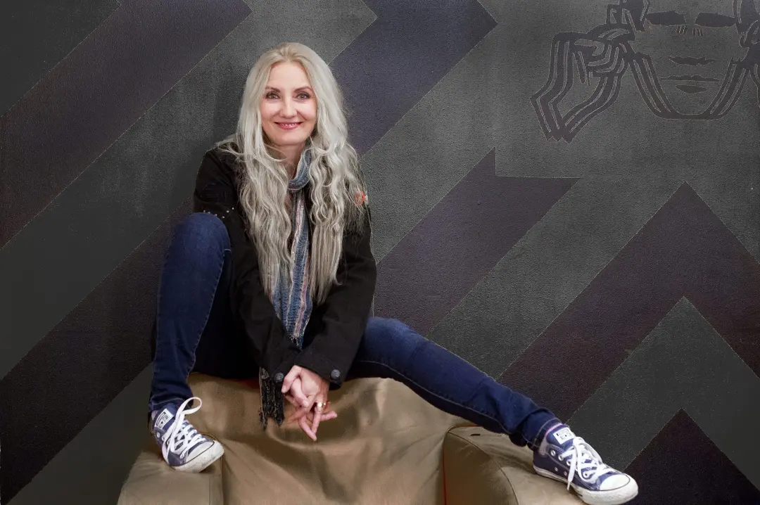 Sass Jordan, cantora canadense, faleceu aos 63 anos em 2 de outubro. É triste ver a perda de um nome da música, mesmo q…