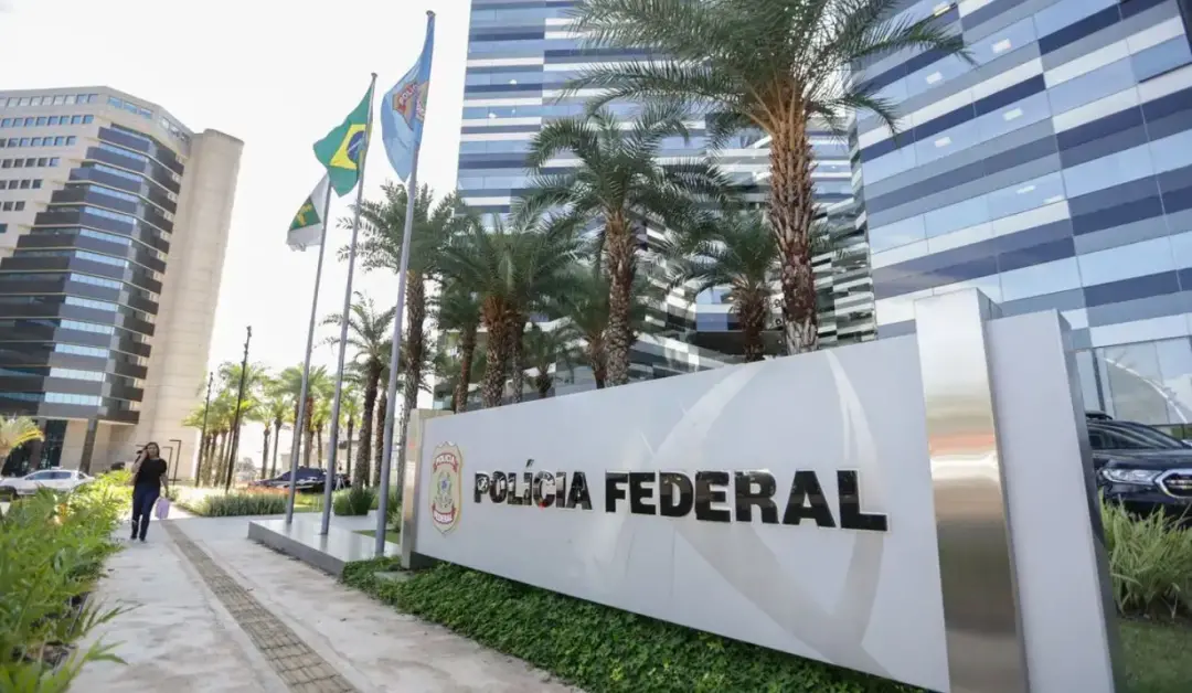 Vinte e oito pessoas foram presas em sete estados e no Distrito Federal por crimes eleitorais, com apreensão de mais de…