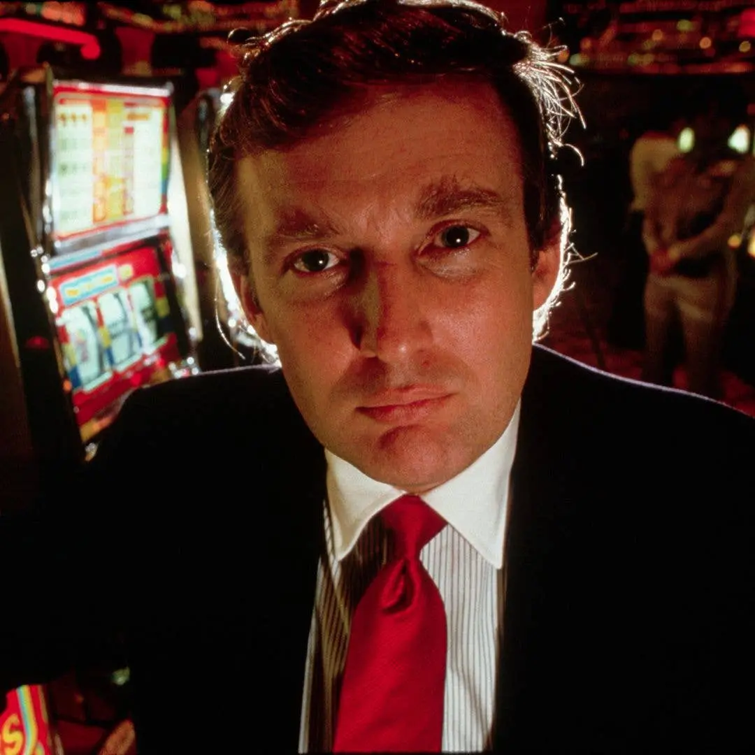 Donald Trump e outras famílias ricas perderam fortunas bilhões de dólares em investimentos desastrosos. É estranho ver …