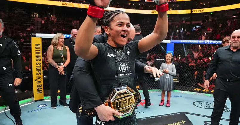 Natália Silva venceu Wang Cong em Salt Lake City, conquistando o cinturão peso-mosca no UFC 332 com decisão unânime. A …