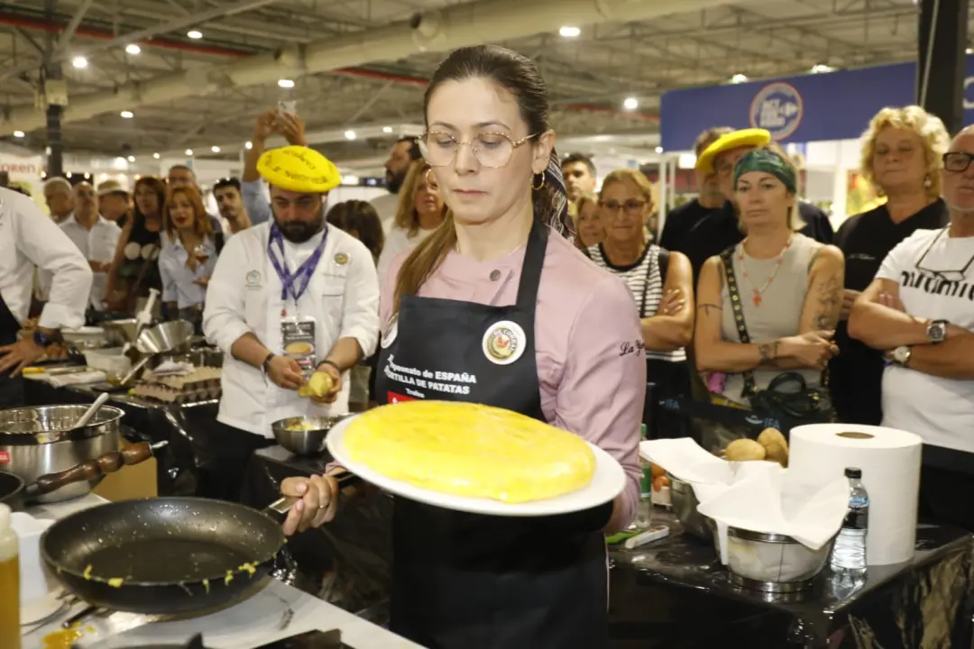 Celia Correira, do restaurante La Teulada em Elche, ganhou o título de melhor tortilla de patatas da Espanha na 19ª edi…