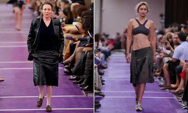 Olivia Colman aparece com cabelo grisalho preso na passarela do Miu Miu na Semana de Moda de Paris. É interessante ver …