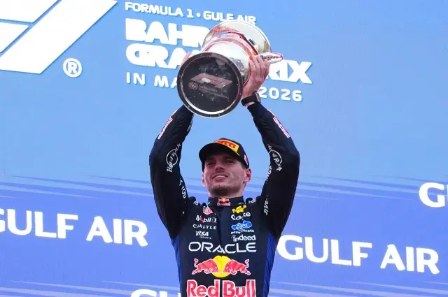 Verstappen vence o Grande Prêmio do Bahrein com sua primeira vitória na temporada 2026. A corrida teve início complicad…