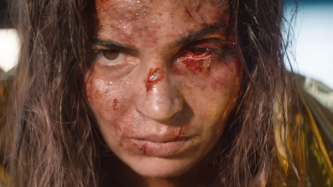 Franquia de terror de Sam Raimi, que faturou 374 milhões de dólares, tá dominando o HBO Max com o filme novo. Eu acho i…