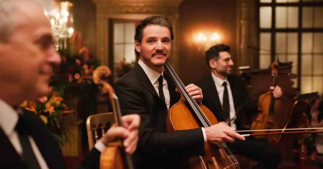 Pedro Pascal aprendeu a tocar violoncelo para o papel principal em Behemoth, que estreia mundialmente em Nova York. A m…