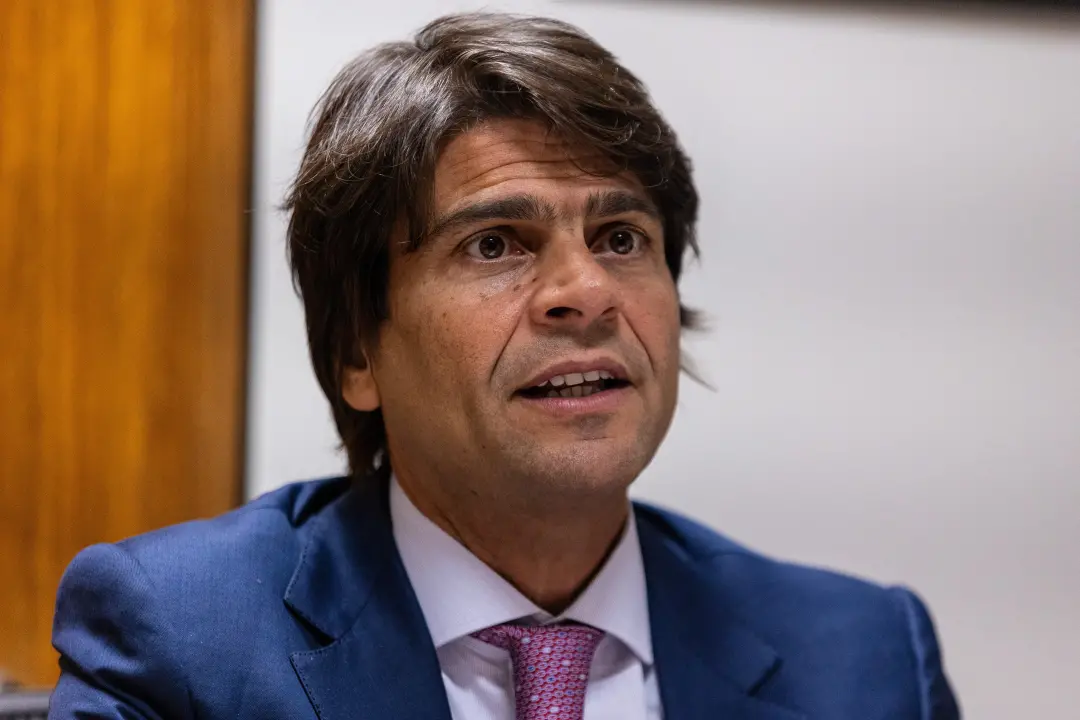Pedro Paulo, pelo PSD, disputa uma vaga no Senado Federal do Rio de Janeiro com o número 555. Acho importante acompanha…