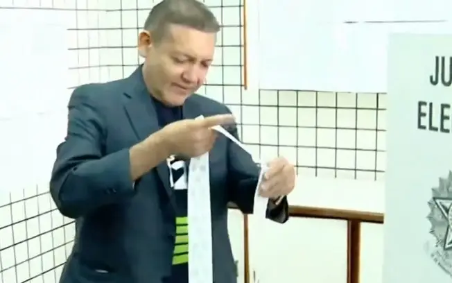Nunes Marques acompanhou a emissão da zerésima no Colégio Nossa Senhora do Perpétuo Socorro, em Brasília. A verificação…
