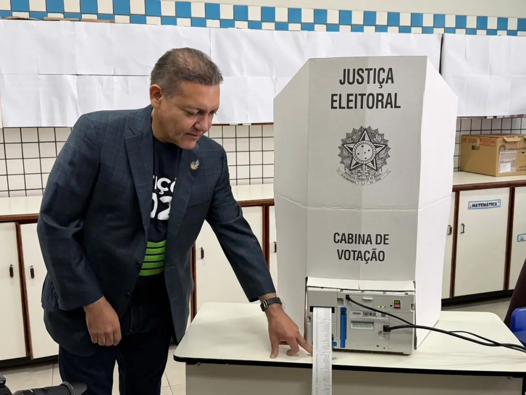 Nunes Marques votou em Brasília domingo, acompanhando a abertura da sessão do TSE. A normalidade das eleições é um dado…