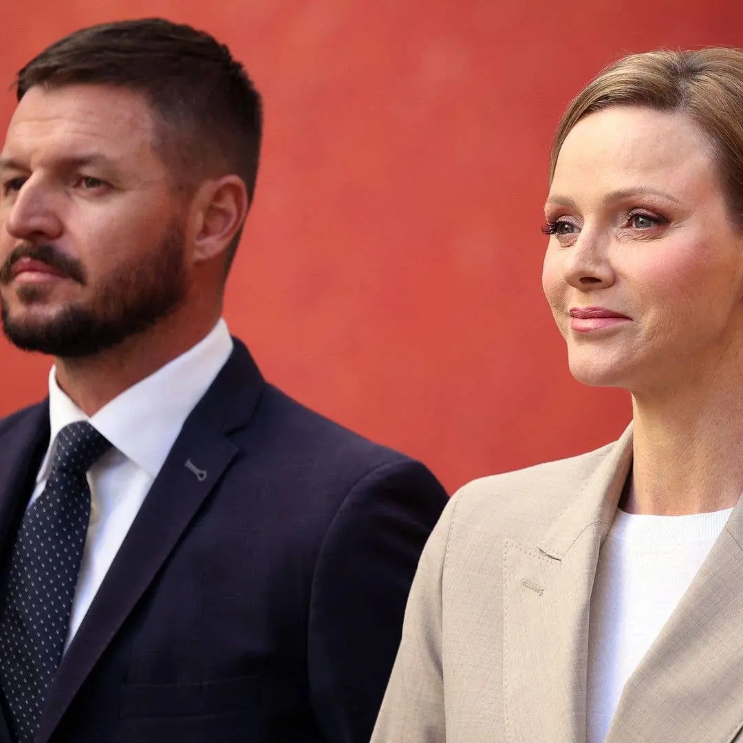 Princess Charlene e o irmão Gareth Wittstock marcaram o início do Mês de Conscientização sobre Câncer de Mama em Mônaco…