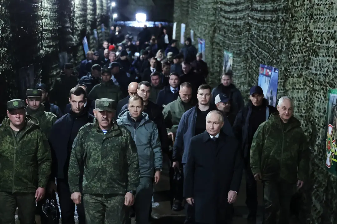 Putin quer transformar cidades ucranianas num inverno congelado, sem fornecimento de água ou luz, para testar o artigo …