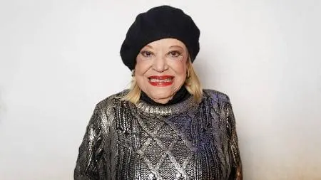 Claudette Soares aos 90 anos lança single e anuncia disco inédito. É um testemunho da persistência da arte, que encontr…