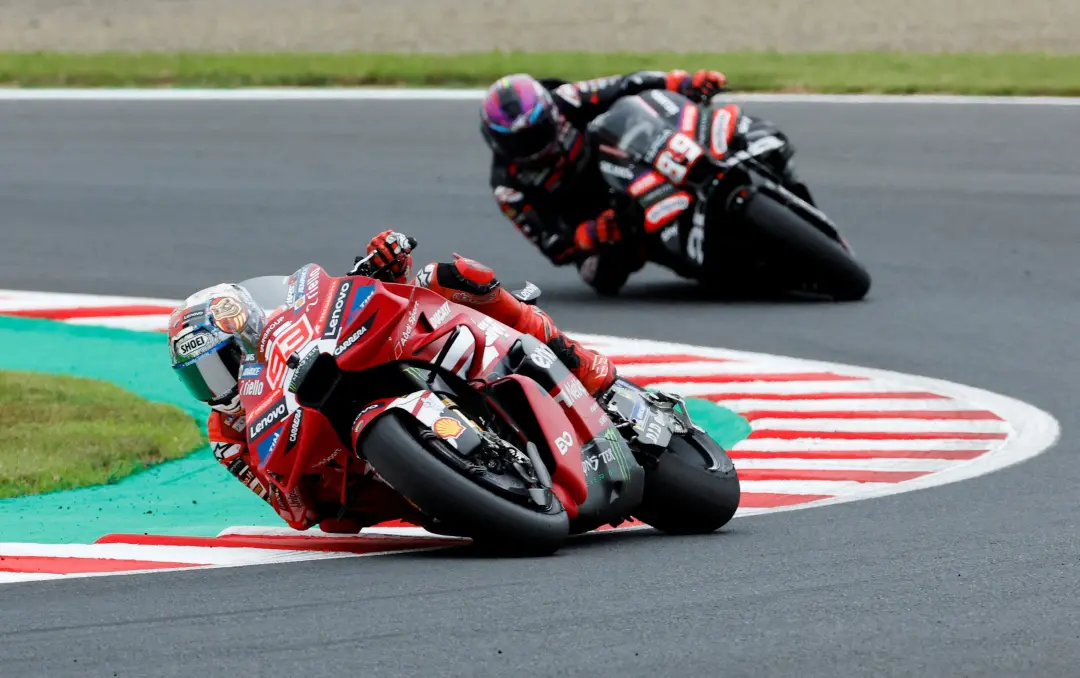 Marc Márquez venceu o GP de Japão em Motegi, superando Jorge Martín; a disputa pelo título Mundial de MotoGP 2026 fica …
