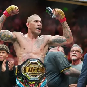 Charles Do Bronx e Alex Poatan lideram o card do UFC 335. É bom ver lutadores brasileiros no centro de um evento grande…