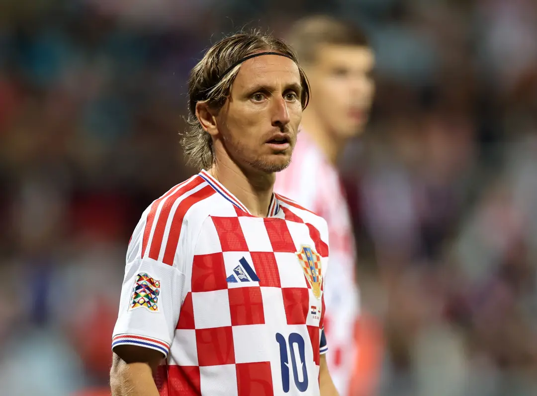 Esparta venceu a Republica Tcheca por 3 a 1, mostrando força no primeiro tempo. A declaração do Modric sobre a Croacia,…