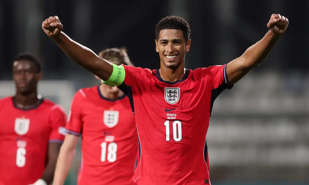Bellingham fez um jogo muito completo na vitória da Inglaterra por 7 a 0 contra a Croácia, marcando um gol e dando três…